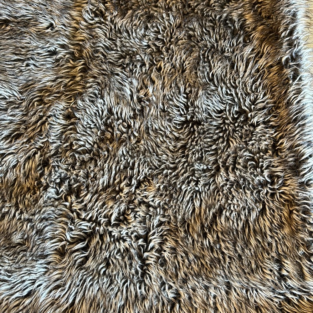 Faux Fur Throw by Pure Fiber!  Very soft and cozy! Size-48”X60”